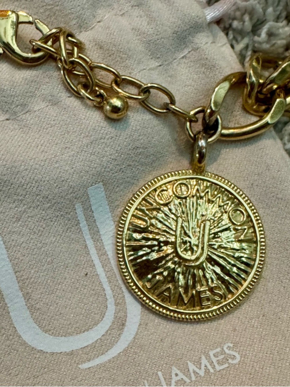 Uncommon James Gold Coin Charm Pendant Chunky Chain Bracelet - Picture 3 of 4